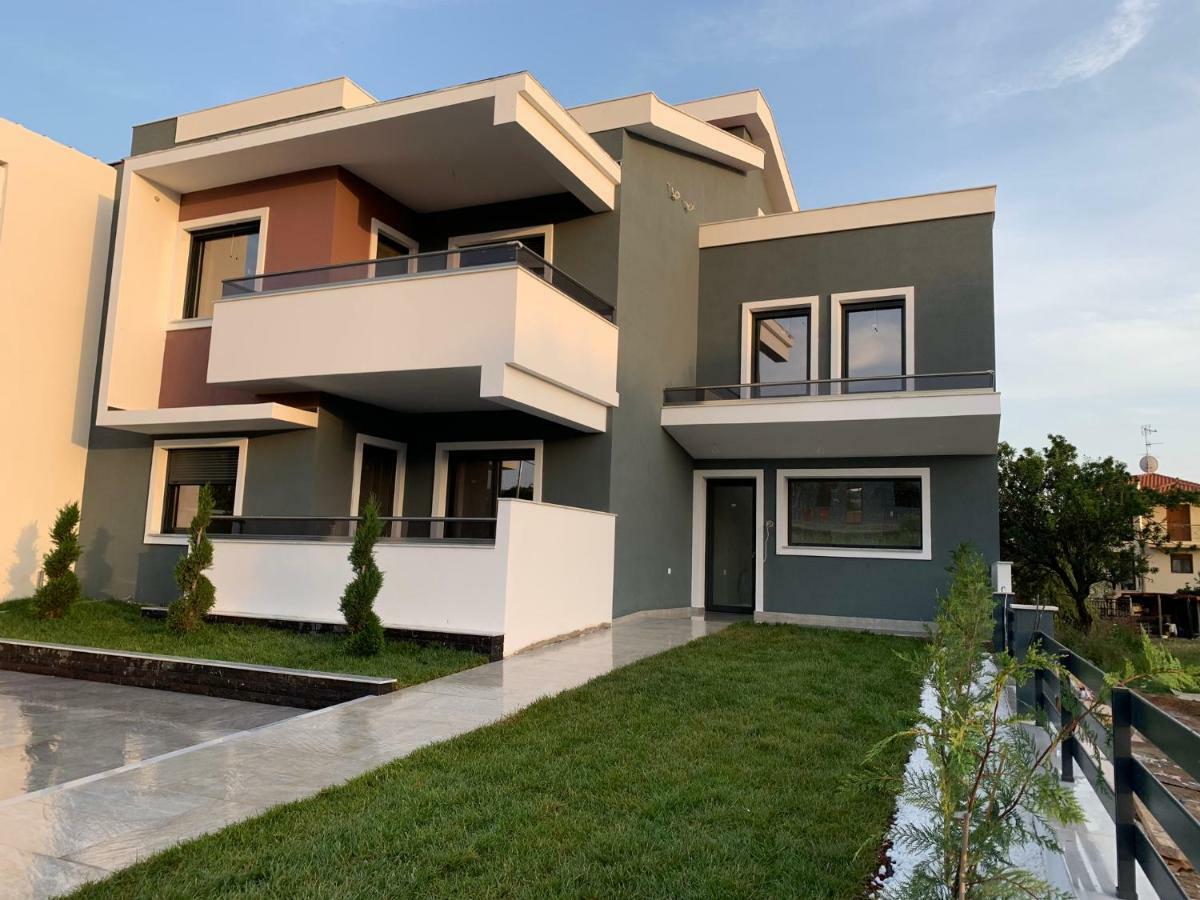 L&S House Apartment Nikiti  Exterior photo