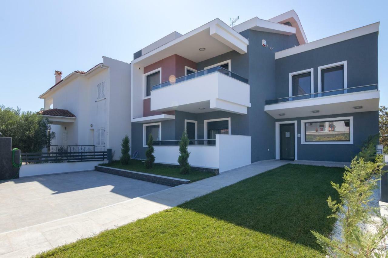 L&S House Apartment Nikiti  Exterior photo
